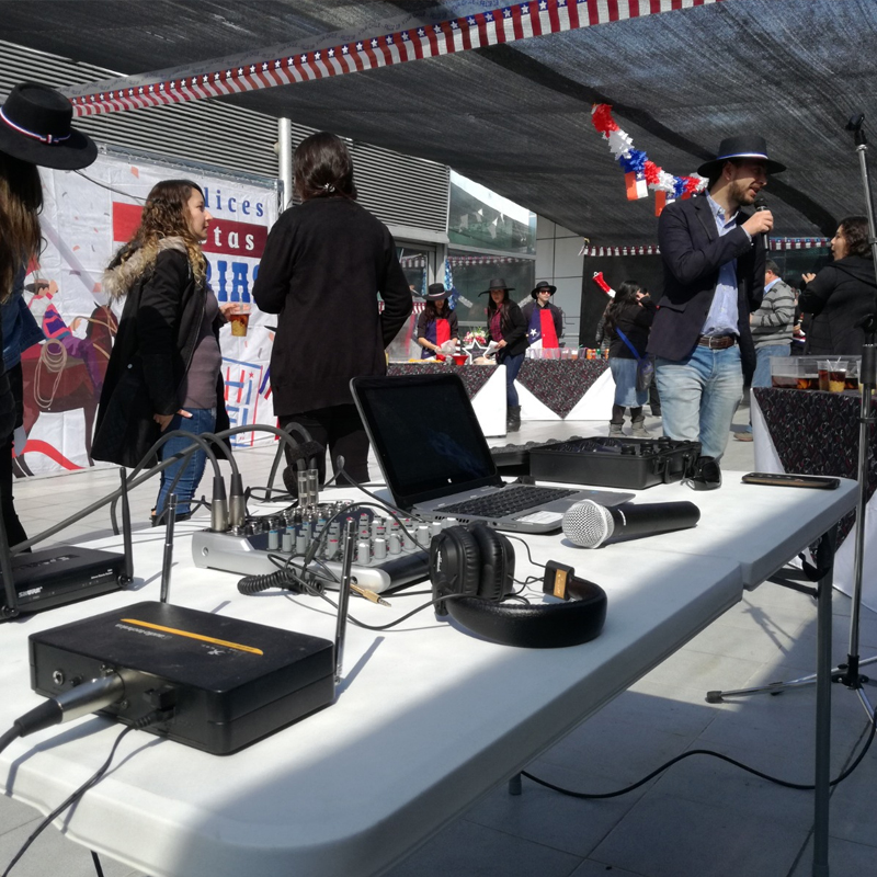 Servicio de amplificación para eventos corporativos y fiestas de empresa en Santiago